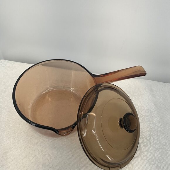 Corning Visions 1L Amber Glass Saucepan With Lid - Picture 3 of 5